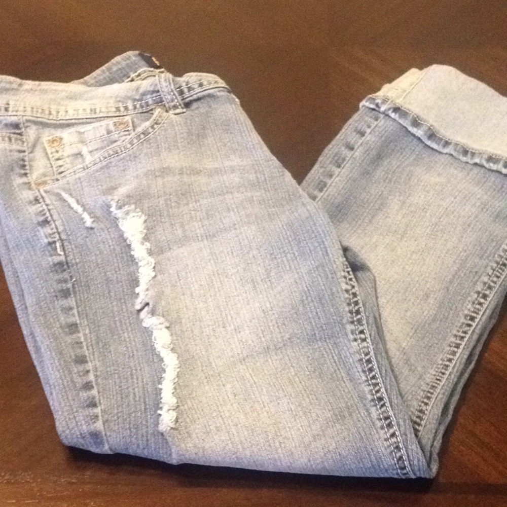 Angels Capri Jeans